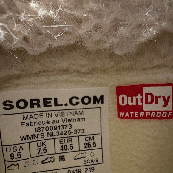 Sorel Women’s 9.5 Tivoli IV Waterproof boot - Picture 6 of 7